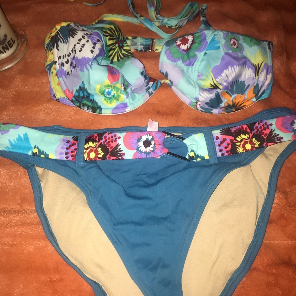 2 piece bathing suit